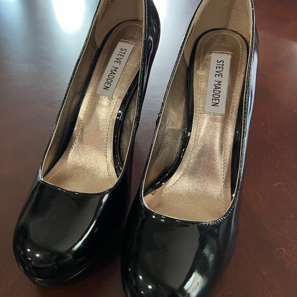 Steve Madden Elaya Heels - Picture 3 of 15